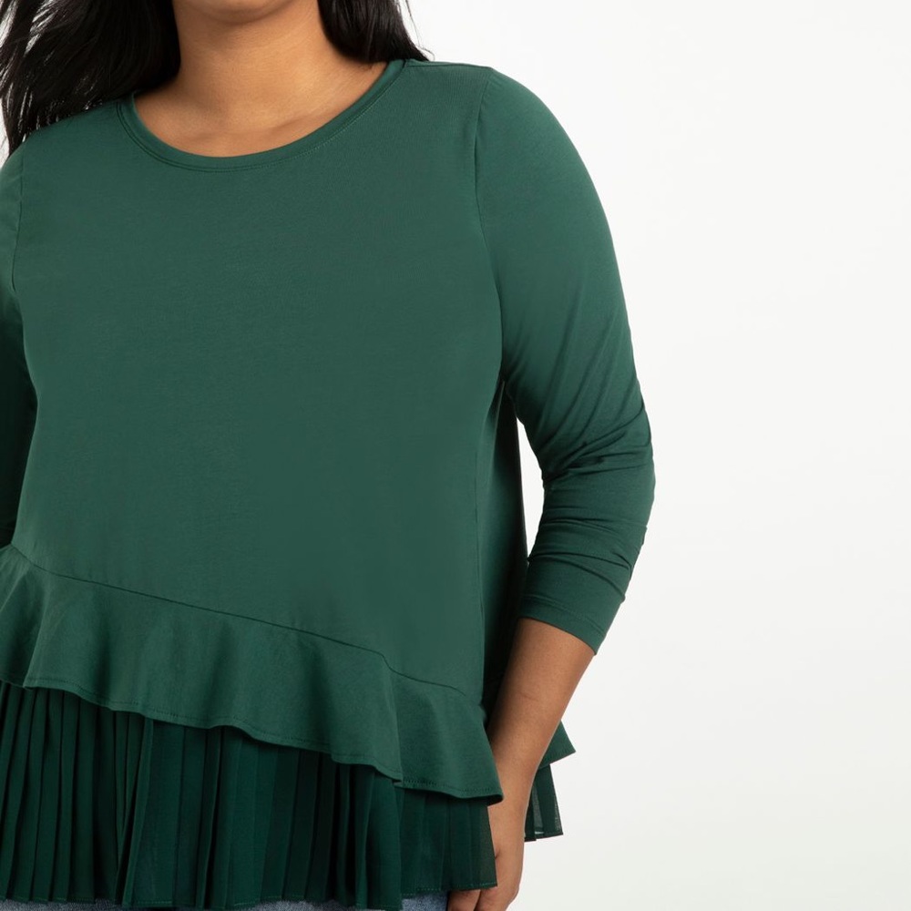 Eloquii Long Sleeve Tee Hunter Green Pleated Hem Asymmetrical 18/20